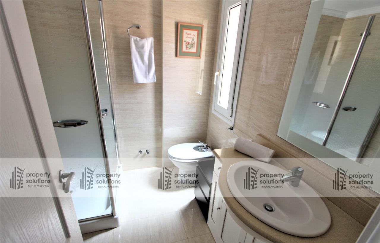 Playa 1º Linea Playa- Apartamento Duplex En Pleno Corazon De La Carihuela Torremolinos Exteriör bild